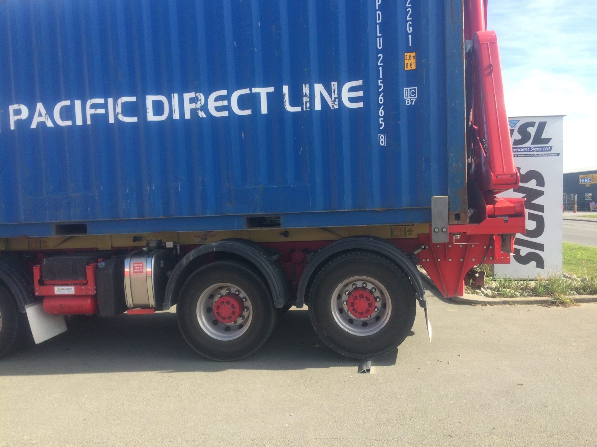 KERBY the strongest driveway ramp and can be used for trucks and trailers. Here's KERBY driveway ramp with an 18T Truck & extra container on top. This image tells more than 1000 words!